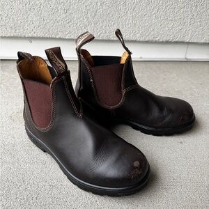 Blundstone Dark Brown Leather Chelsea Boots